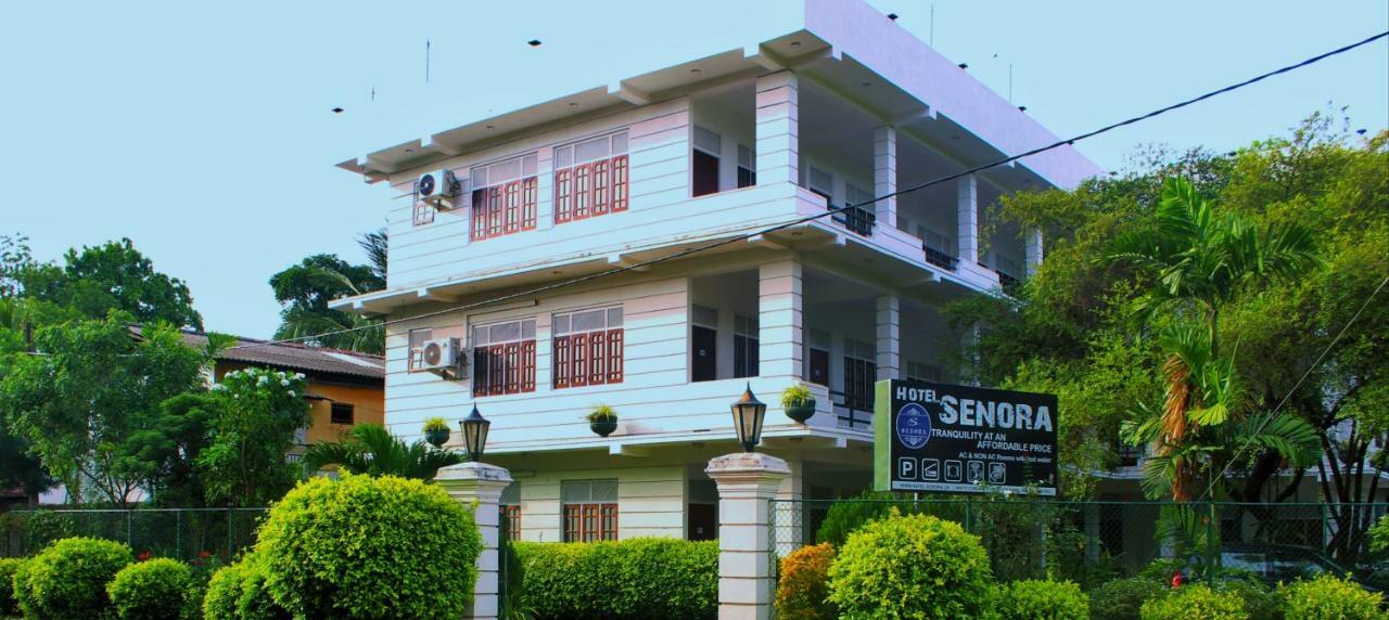 Hotel Senora Kataragama Exterior foto